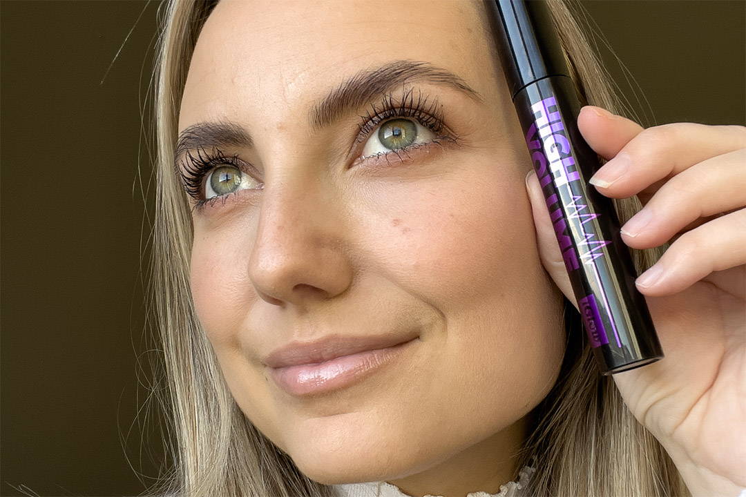 The iGlow High Volume Mascara - iGlow Cosmetics